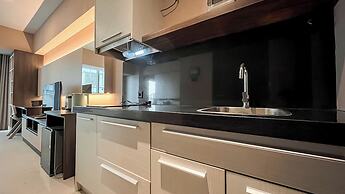 Comfy and Spacious Studio Apartment Carstensz Residence