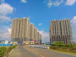 Spacious and Comfy Designed 2BR at Meikarta Apartment