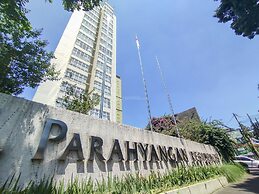 Pleasurable 2BR Apartment Parahyangan Residence