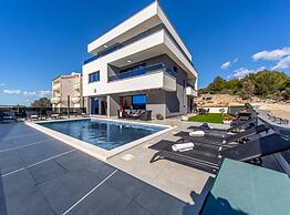 Villa Shaula