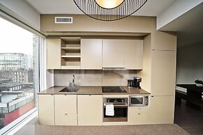 The Reve Suite