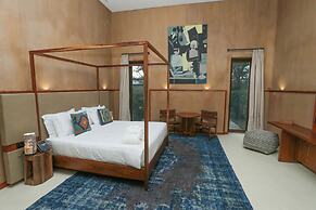 Mumba Lodge by Flow