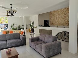 Hotel Colonial