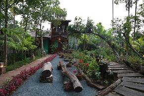 Vamxang Rustic Home