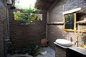 Vamxang Rustic Home