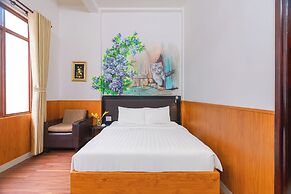 Grand Center Dalat by Lilly Hotel