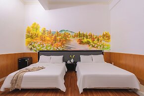 Grand Center Dalat by Lilly Hotel
