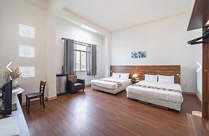 Grand Center Dalat by Lilly Hotel