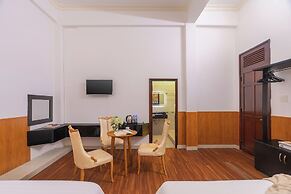 Grand Center Dalat by Lilly Hotel
