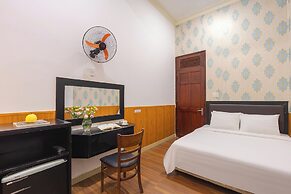 Grand Center Dalat by Lilly Hotel
