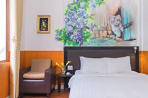 Grand Center Dalat by Lilly Hotel