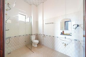 Grand Center Dalat by Lilly Hotel
