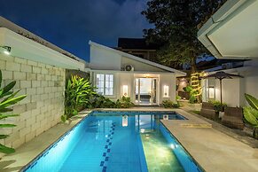 LaLeBay Seminyak