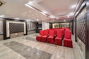 Treebo Riddhi Paradise - 15 mins from Airport