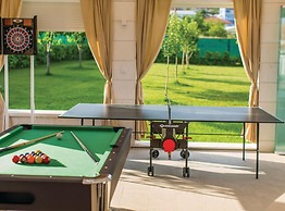 Luxury Villa Malo