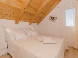 Luxury Villa Malo