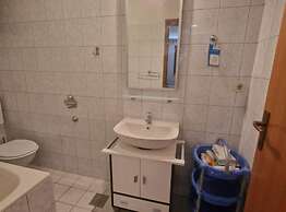 Lora Apartments Gradac