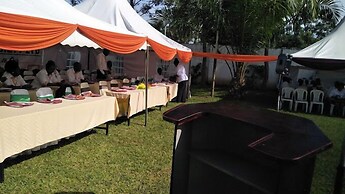 Farmview Hotel Busia
