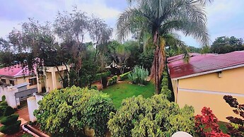 Farmview Hotel Busia