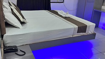 Hotel Bless Inn