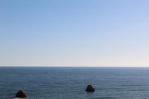 Praia Rocha Balcony First Line Beach View Studio