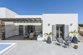 Villa Nerida -island Living Paros-