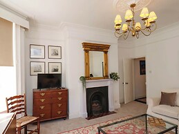 Flat 1