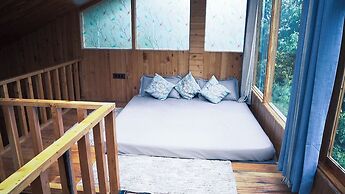 WOW Treehouse & Cottages