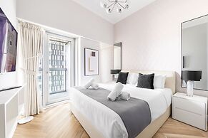 Iconic Marina Stay Cayan Tower 2BR