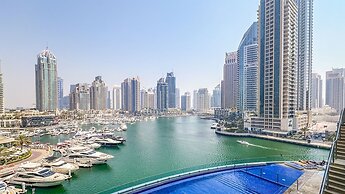 Iconic Marina Stay Cayan Tower 2BR
