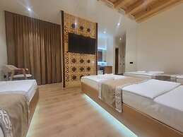 Sarhad Hotel