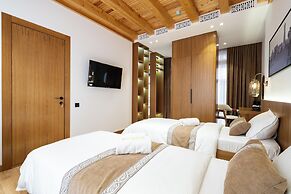 Sarhad Hotel