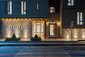Sarhad Hotel