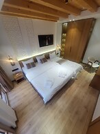 Sarhad Hotel