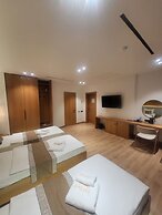 Sarhad Hotel