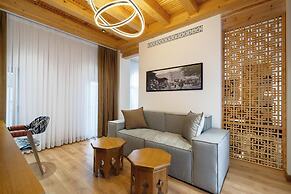 Sarhad Hotel