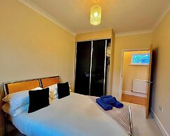 Cambridge Cozy Retreat - 1 Bed Apartment