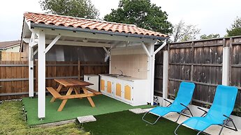 Holiday Home in La Teste Near Arcachon Beach