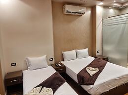 Cairo Plaza Luxe Hotel