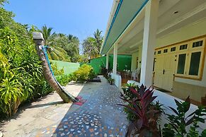 Kuri Himandhoo Inn