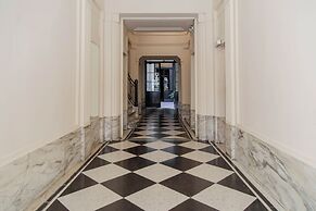 Alvear Bioy Residence by Argenhost