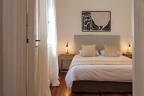 Alvear Bioy Residence by Argenhost