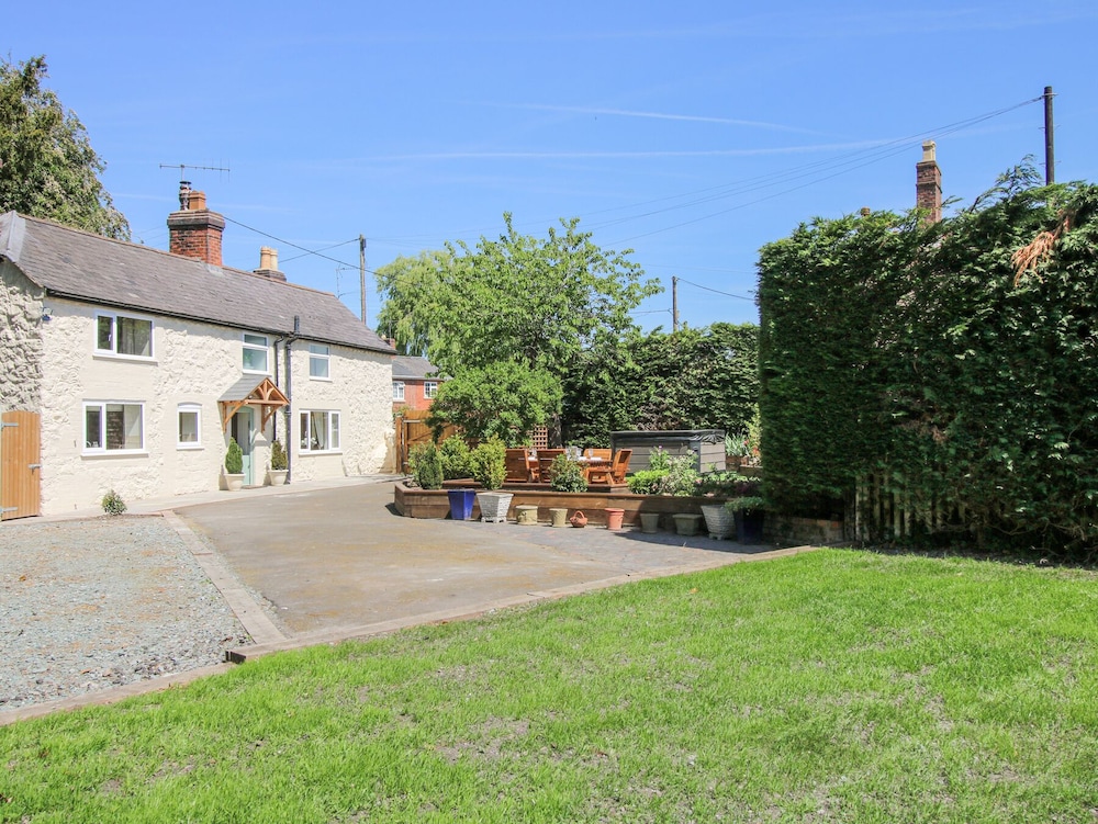 Pennal Cottage