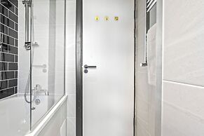 Superb 3bed Fulham Palace Retreat