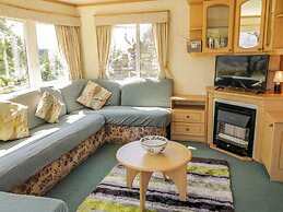 The Caravan@meenacross
