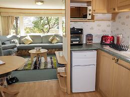 The Caravan@meenacross