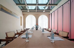 YUJIE HOTEL