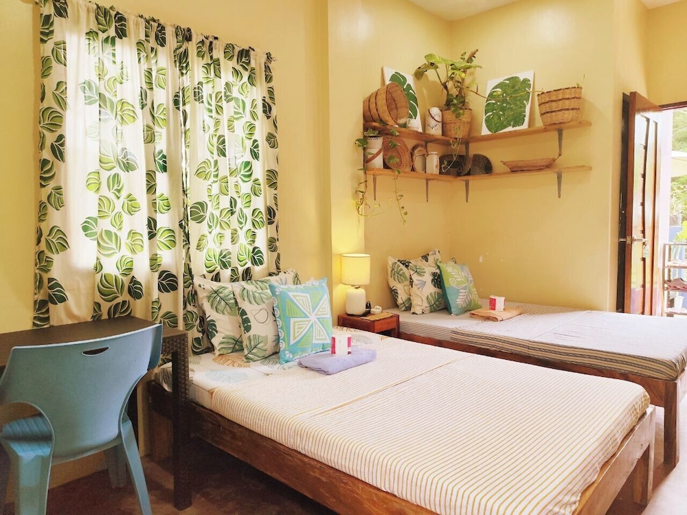 Amwani Azure