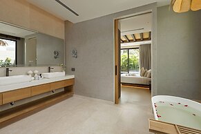Layana Residence