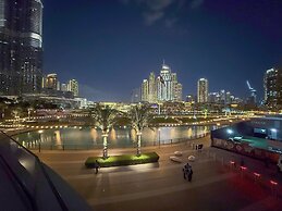 Burj & Fountain View Retreat